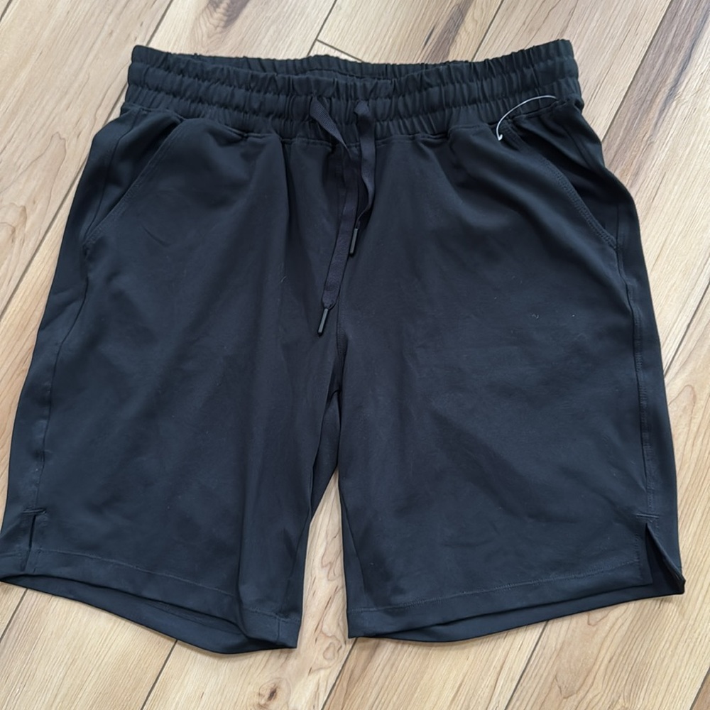 Mondetta ladies active Bermuda short size S in black, NWOT - Picture 3 of 9